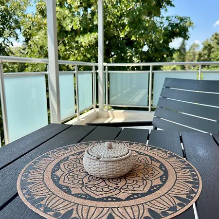 Parkview Luxury In Center 8 *