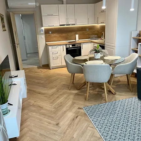 Parkview Luxury In Center 8