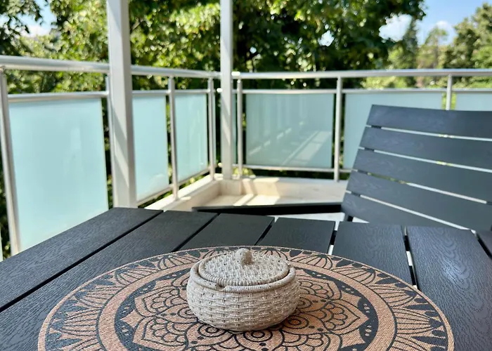 Parkview Luxury In Center 8 *